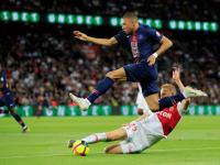 开云体育-甘冈客场击败摩纳哥，取得胜利