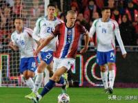 开云官方app入口-热血激情！欧预赛球员斗志昂扬拼出风采