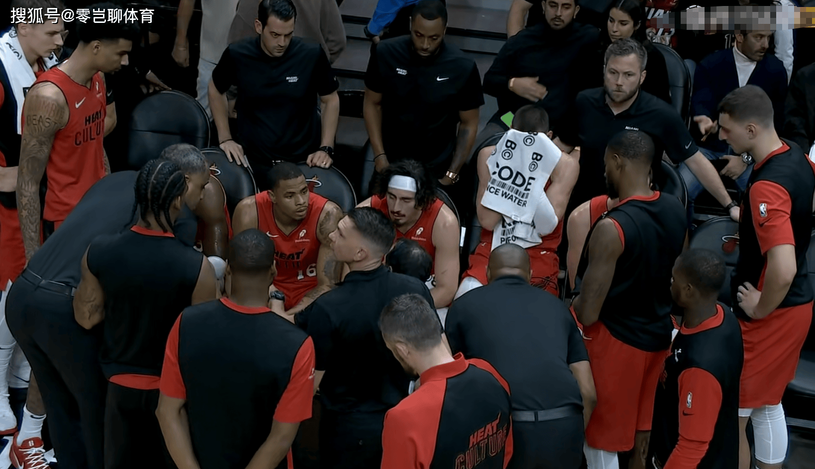 包含热火遭遇绝杀逆转，主场不敌篮网的词条