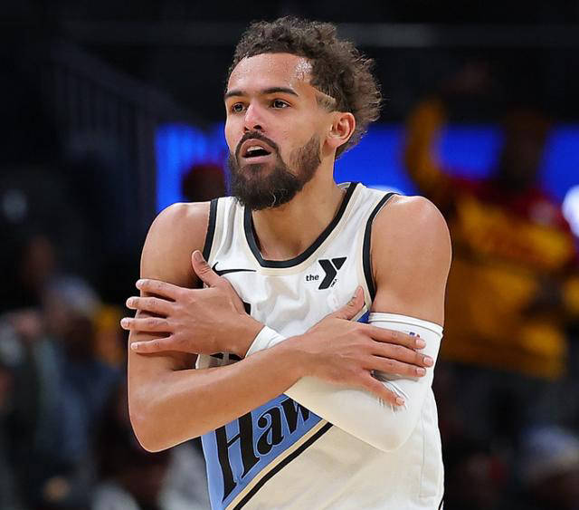 特雷杨疯狂砍分独领风骚荣耀胜利