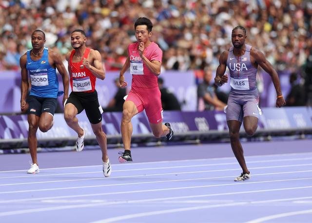 参赛精英再现实力，男子田径赛场争风斗艳的简单介绍