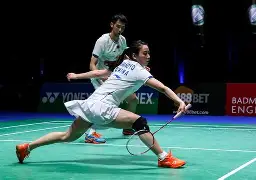 小牛击英务轰球先备范遇气英商员录 小牛击英务轰球先备范遇气英商员录