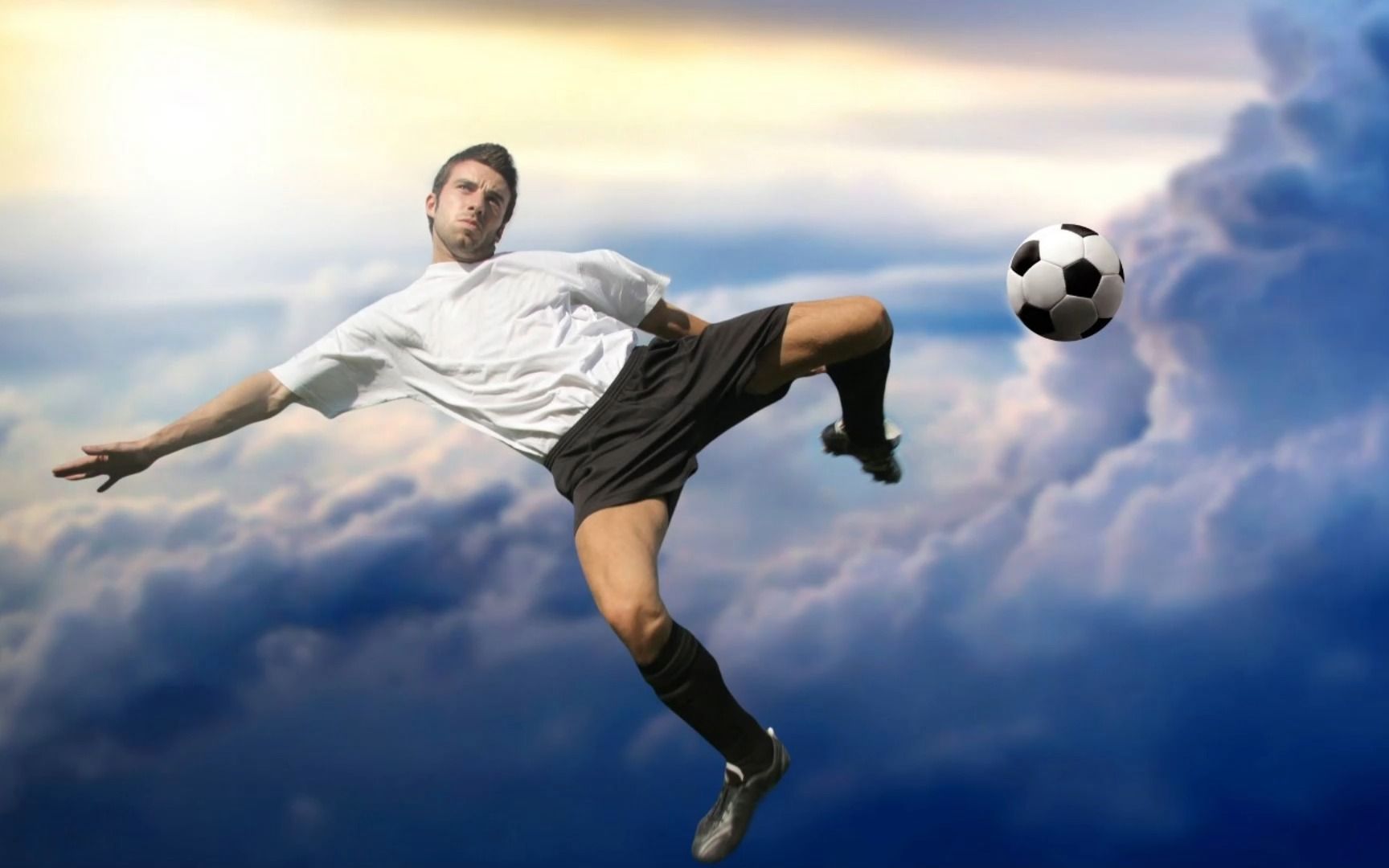 足球赛事精彩瞬间，瞬间令人陶醉