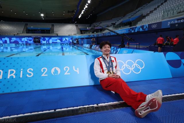 包含法国跳水好手勇夺金牌，实力雄厚的词条