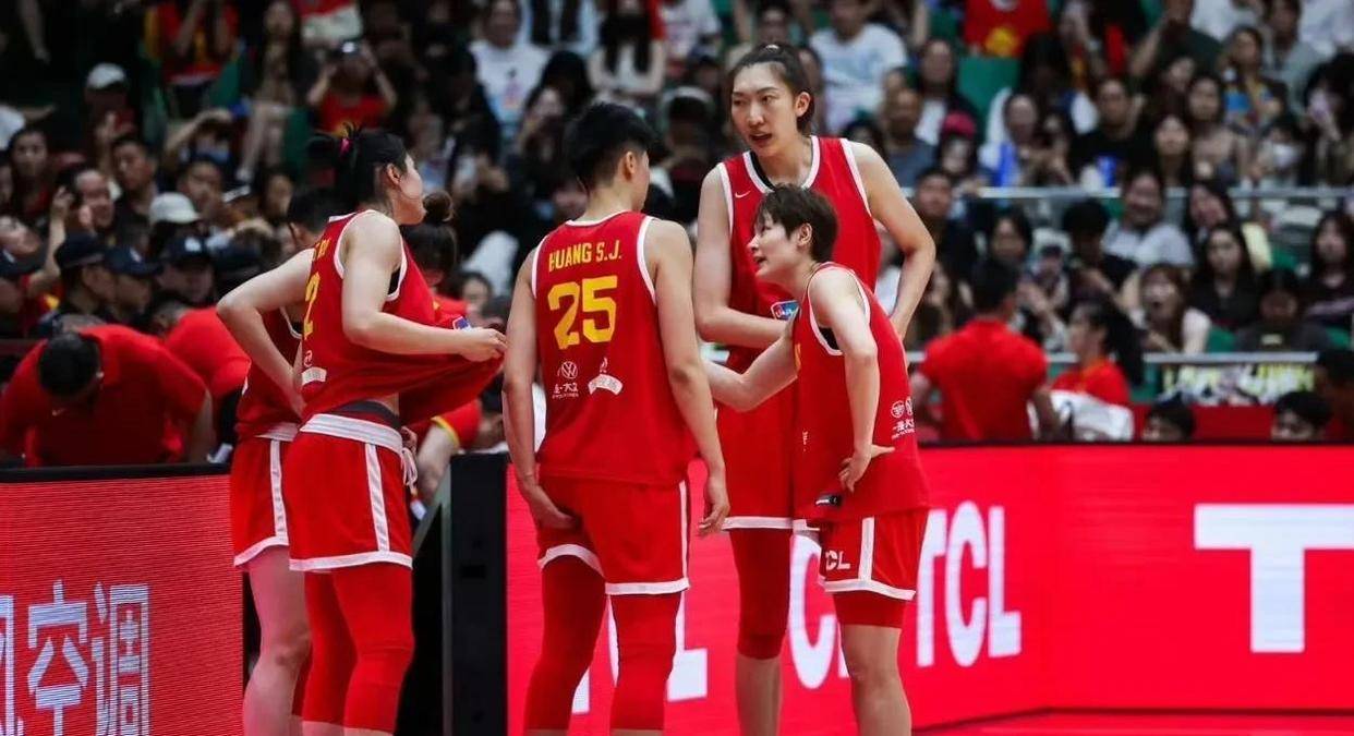 日本女篮职业联赛总决赛，东京迅速队击败对手