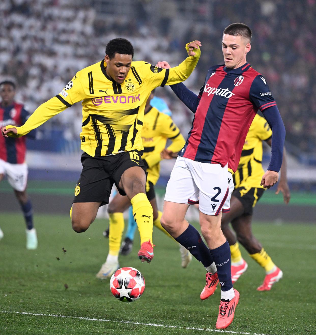 博洛尼亚客场大胜,表现抢眼 博洛尼亚客场大胜,表现抢眼