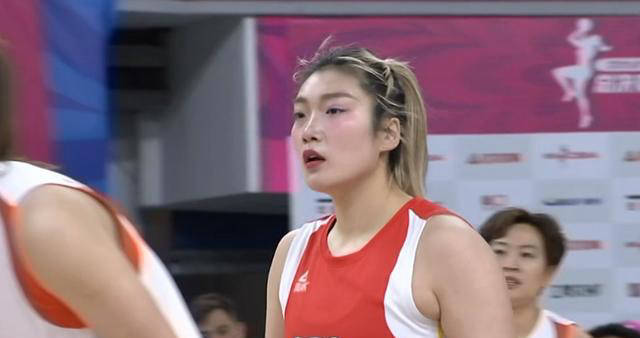 内蒙古队逆转胜利，傲视对手战无不胜