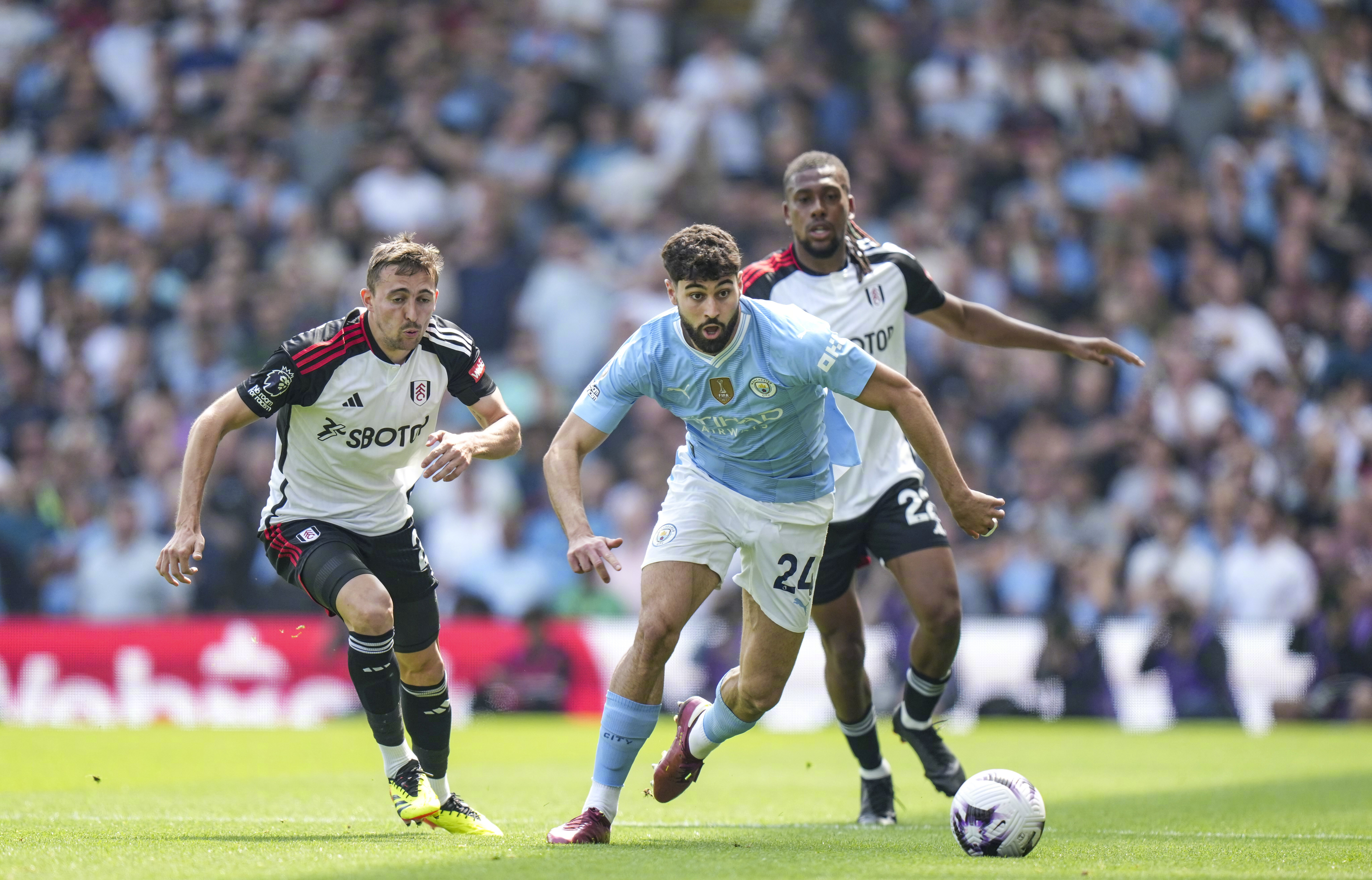 曼城球员成功挽救点球,帮助球队取得胜利的简单介绍 曼城球员成功挽救点球,帮助球队取得胜利的简单介绍