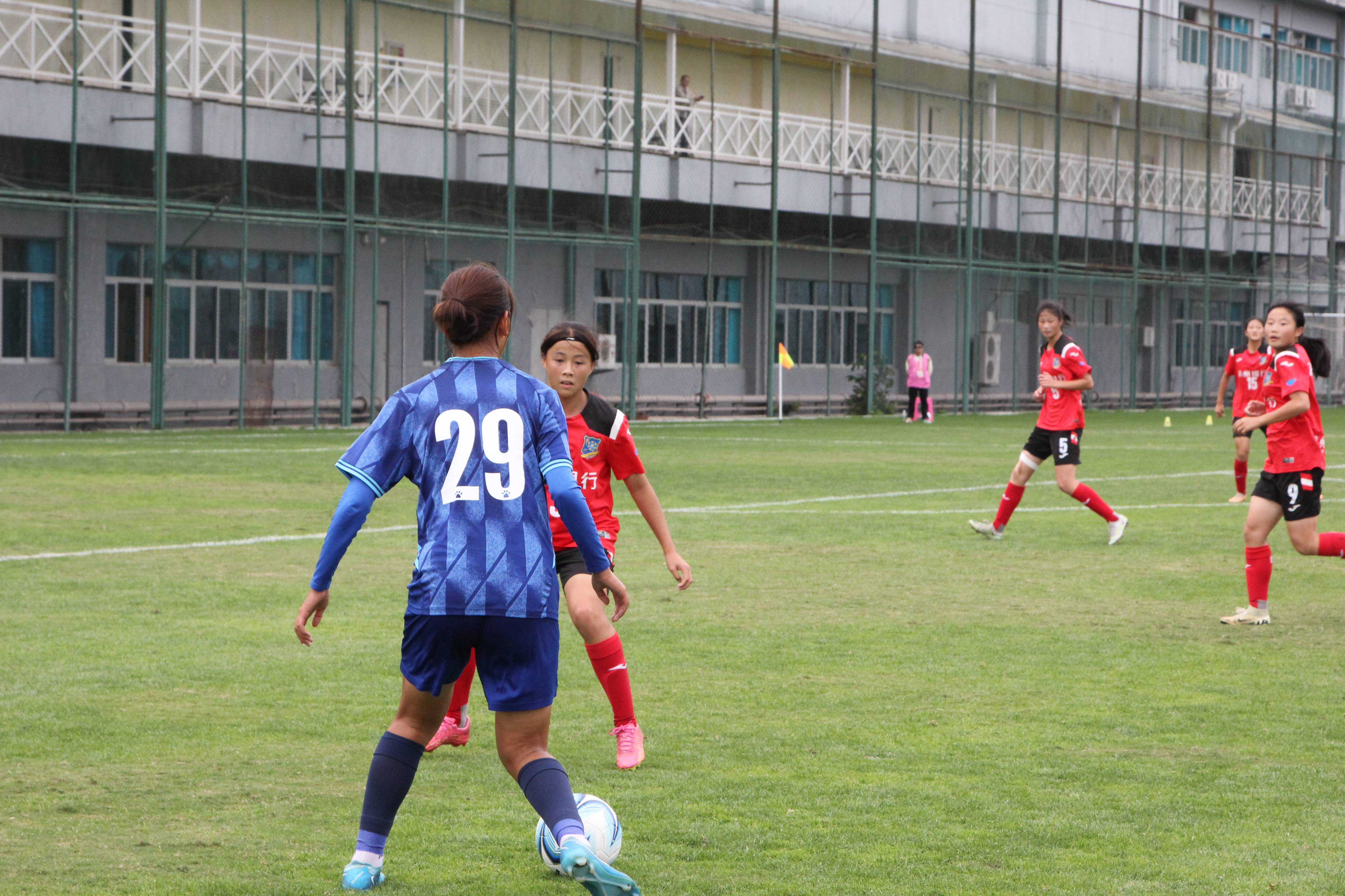 亚洲女足锦标赛的决赛在上海举行