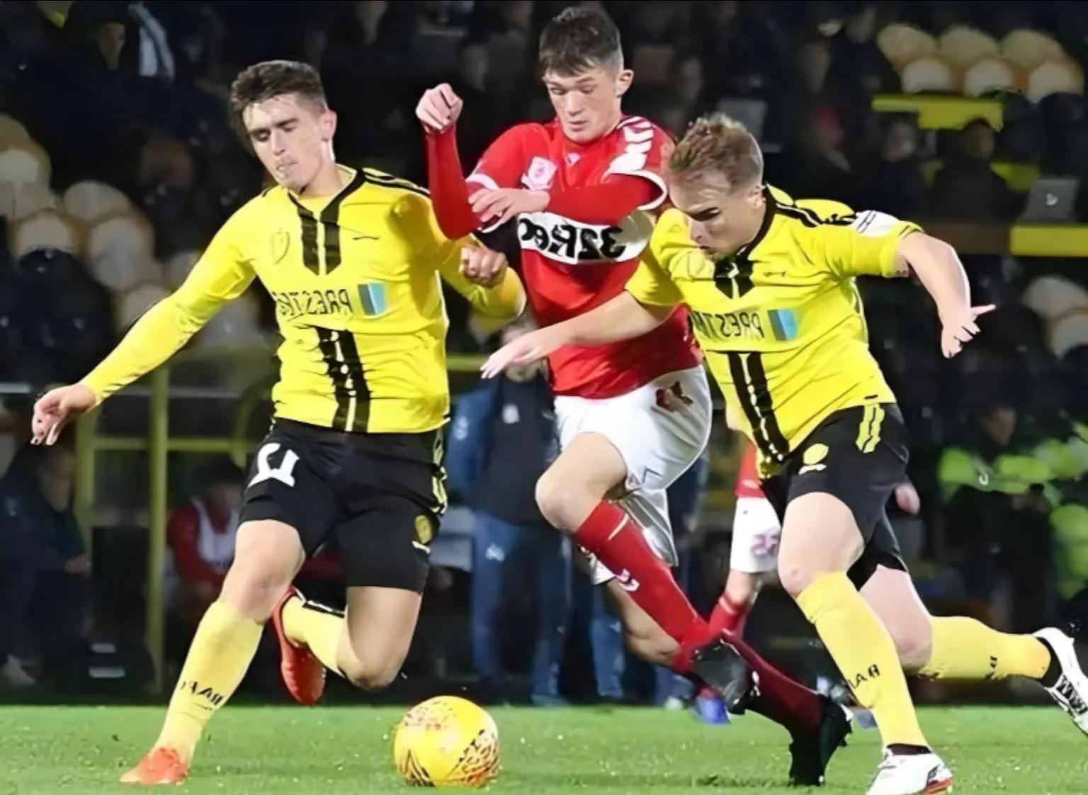 斯托克城客场失利,状态低迷 斯托克城客场失利,状态低迷