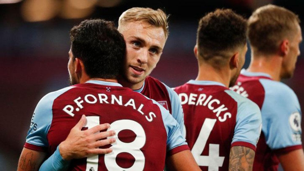 西汉姆联客取三分,成功摆脱保级阴影的简单介绍 西汉姆联客取三分,成功摆脱保级阴影的简单介绍