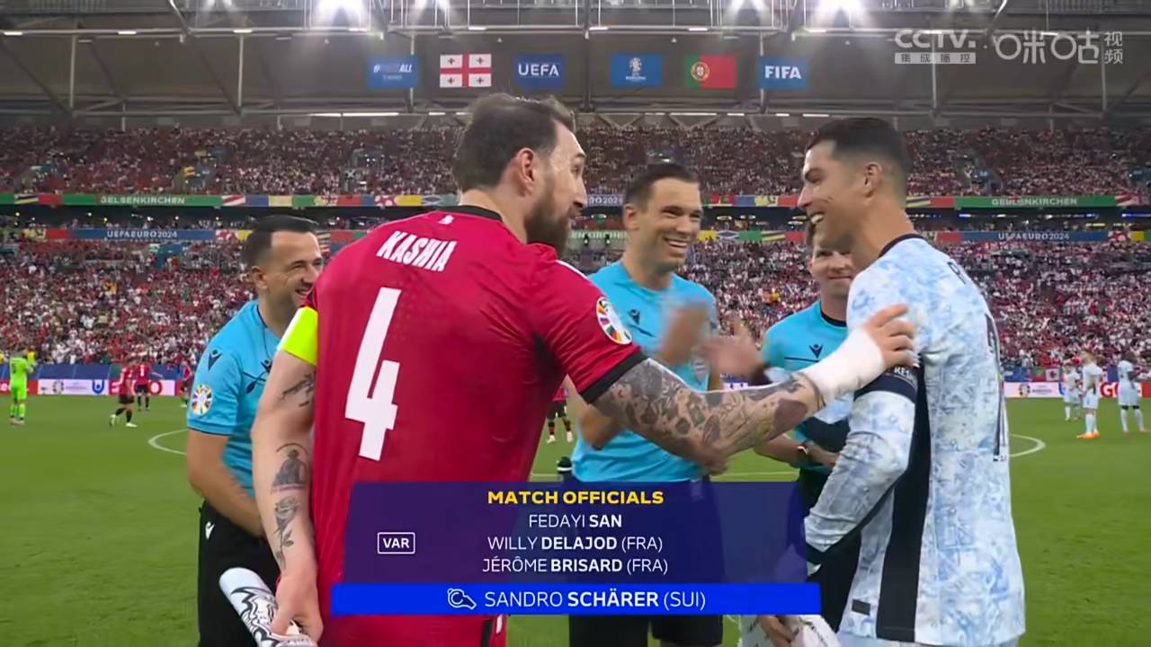 法国击败格鲁吉亚，提前晋级欧洲杯