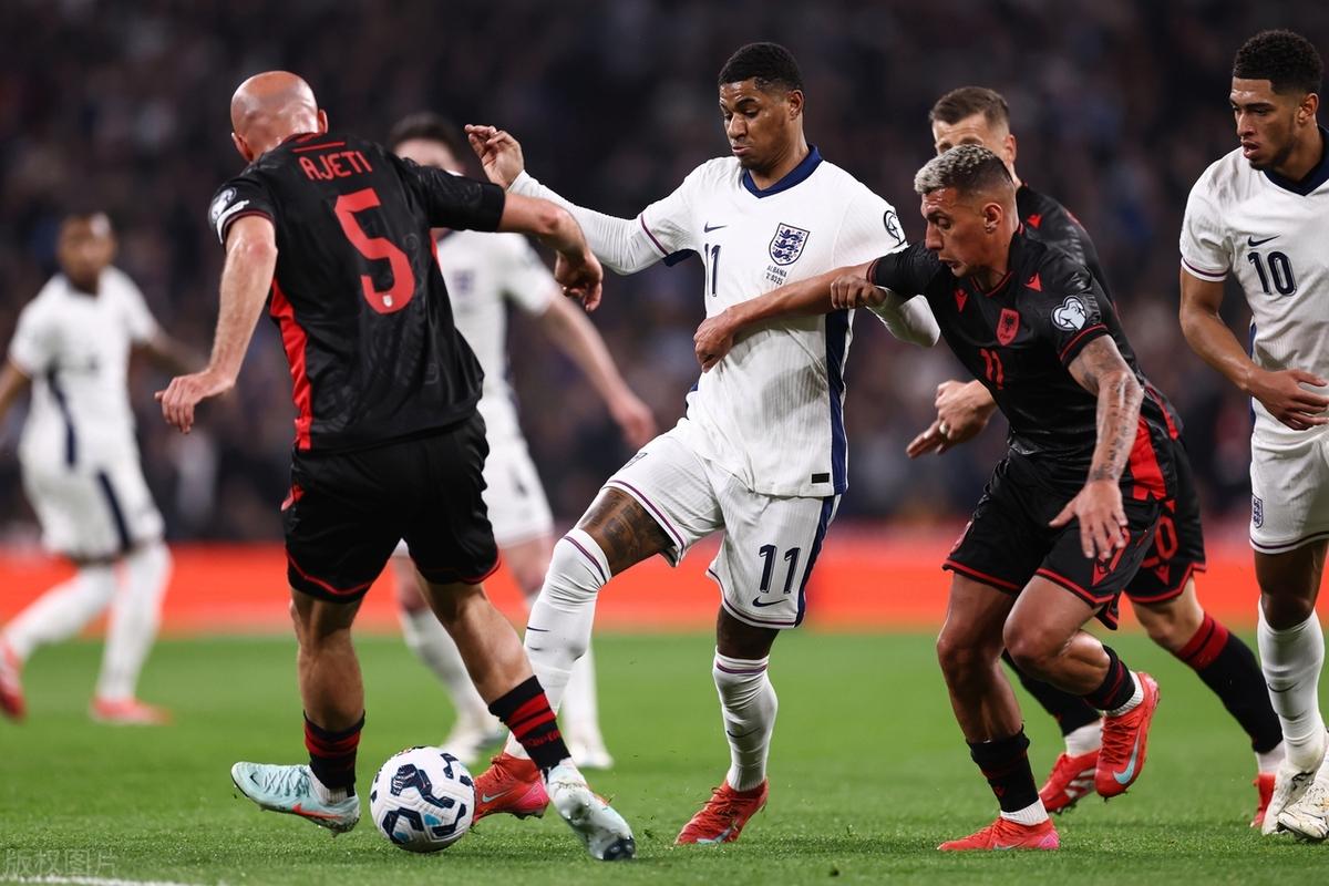 阿尔巴尼亚国家队对手溃败，晋级淘汰赛