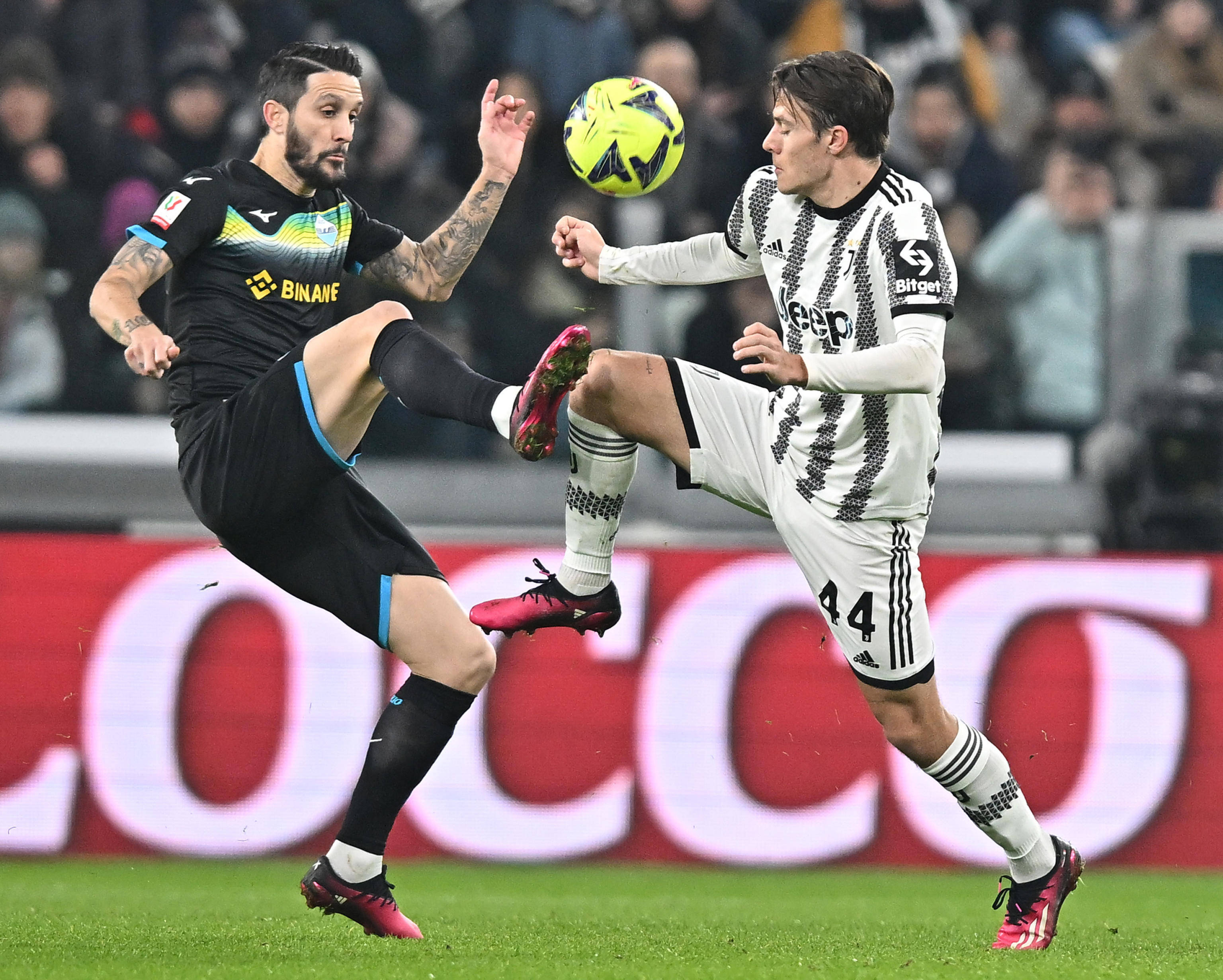 克罗地亚与斯洛伐克对决胜负未分