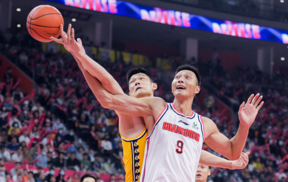 广东队遭遇江苏队的强劲挑战,胜负难料!的简单介绍 广东队遭遇江苏队的强劲挑战,胜负难料!的简单介绍